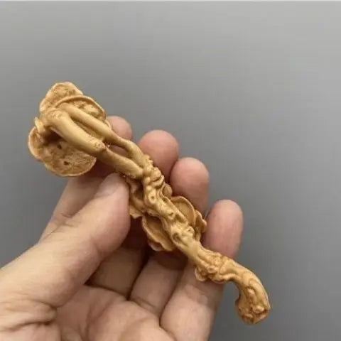 Thuja Wood Carving Ganoderma Lucidum Ruyi – Creative Solid Wood Home Desktop Decoration