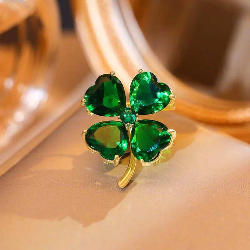 Luxurious Crystal Flower Brooches – Elegant Fashion Statement & Versatile Accessory