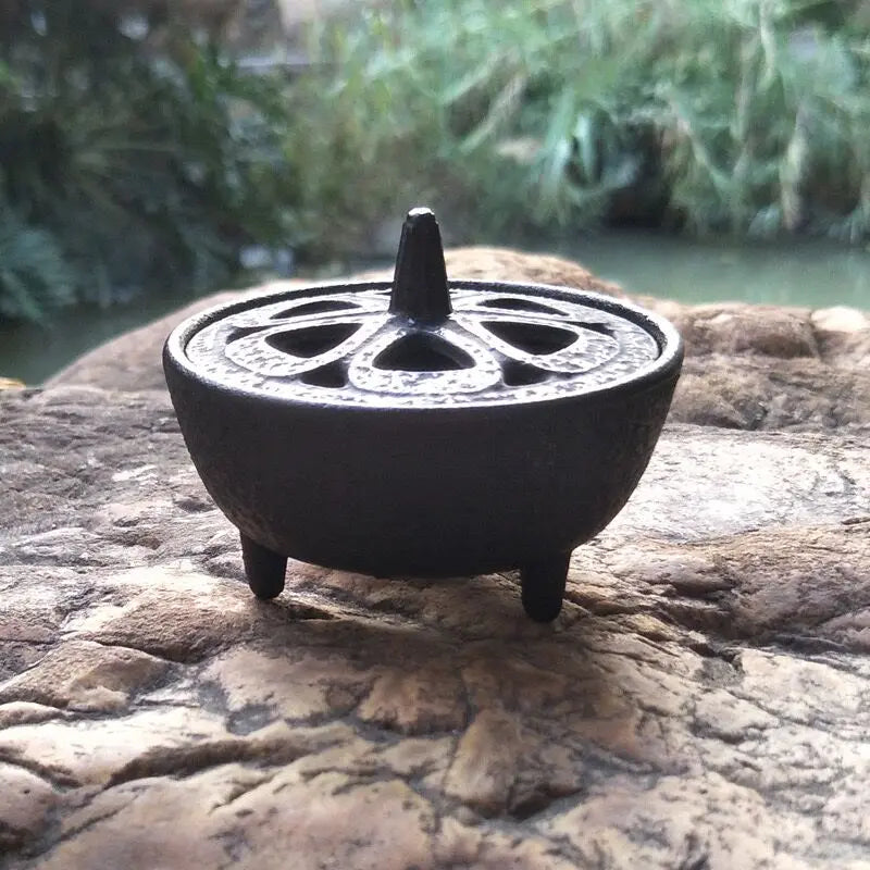 Retro Cast-Iron Incense Burner Holder