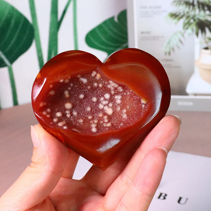 Vibrant Carnelian Crystal Heart – Enhance Creativity & Emotional Balance