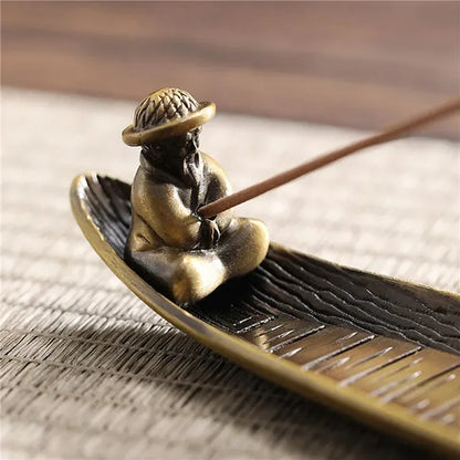 Incense Holder – Old Men Fishing Boat Japanese Style