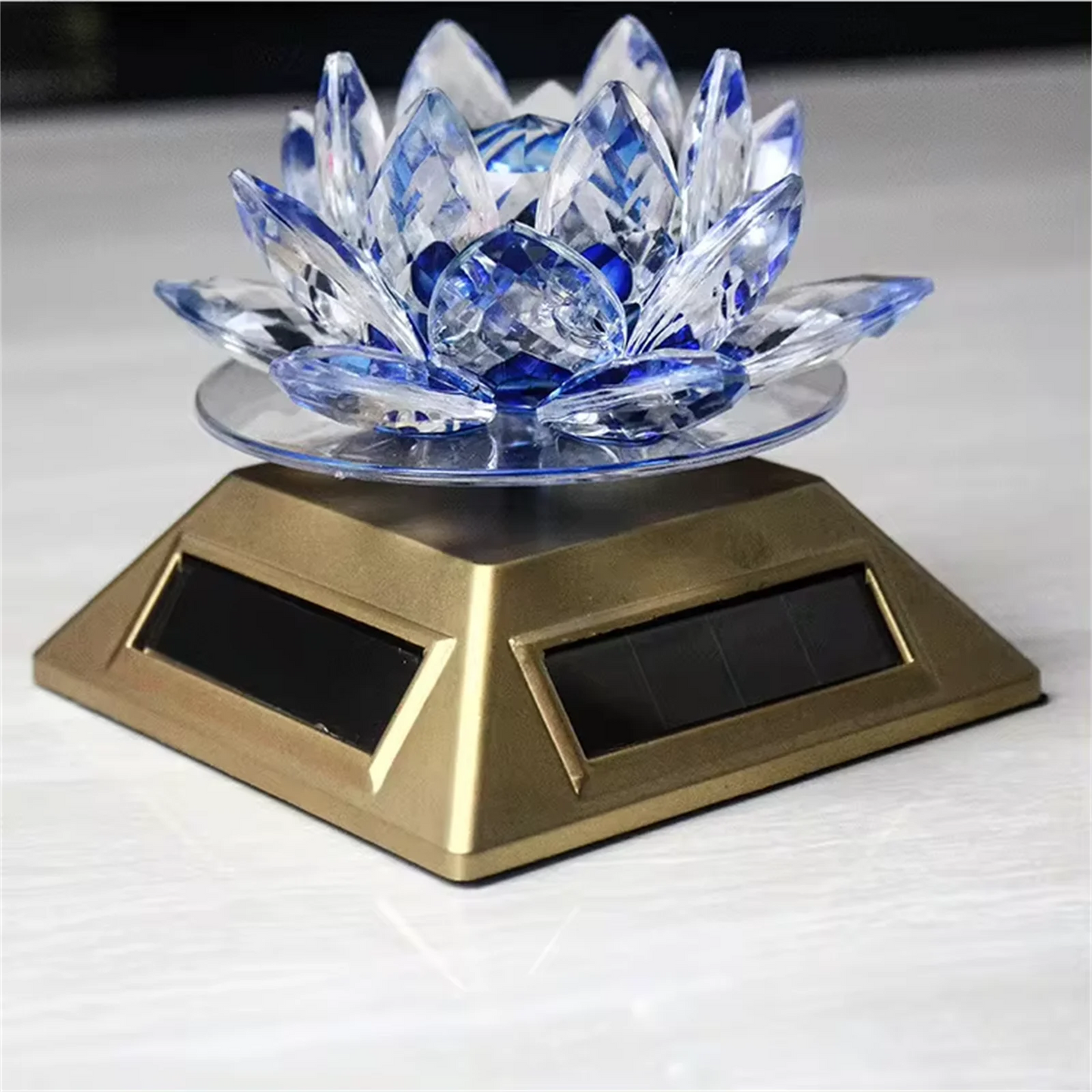 Feng Shui Crystal Glass Lotus Flower – Solar Energy 360 Rotating Home Decor