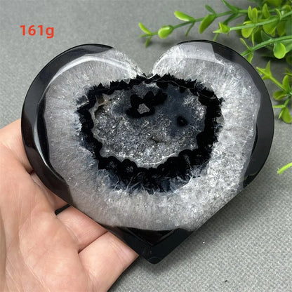 Black Agate Geode Heart – Healing Crystal for Reiki, Meditation, and Energy Work